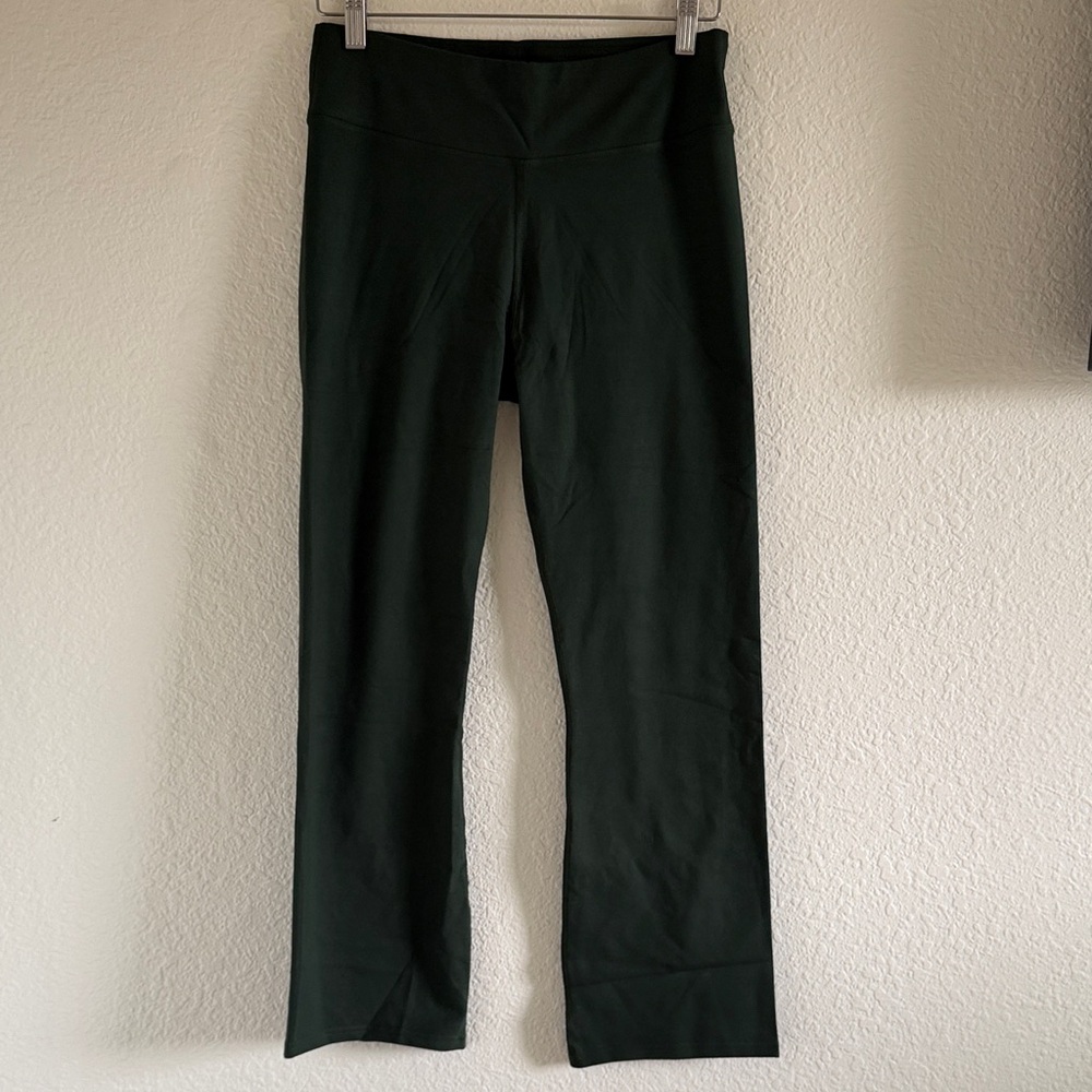Pact On the Go-To Cropped Bootcut Legging Mountain View Green size M - Picture 3 of 6